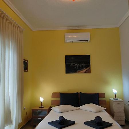 A&B Apartment Неойе Епиватай Екстериор снимка