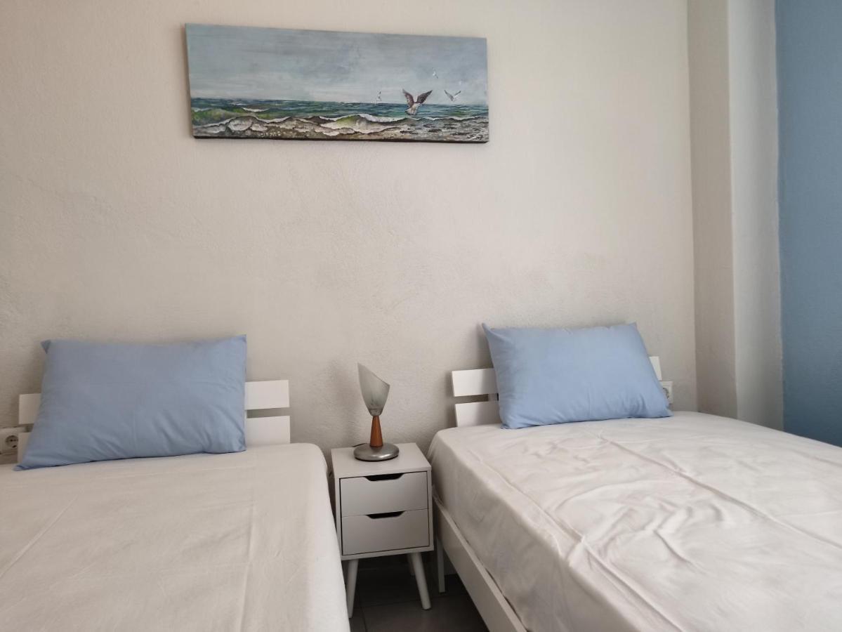 A&B Apartment Неойе Епиватай Екстериор снимка